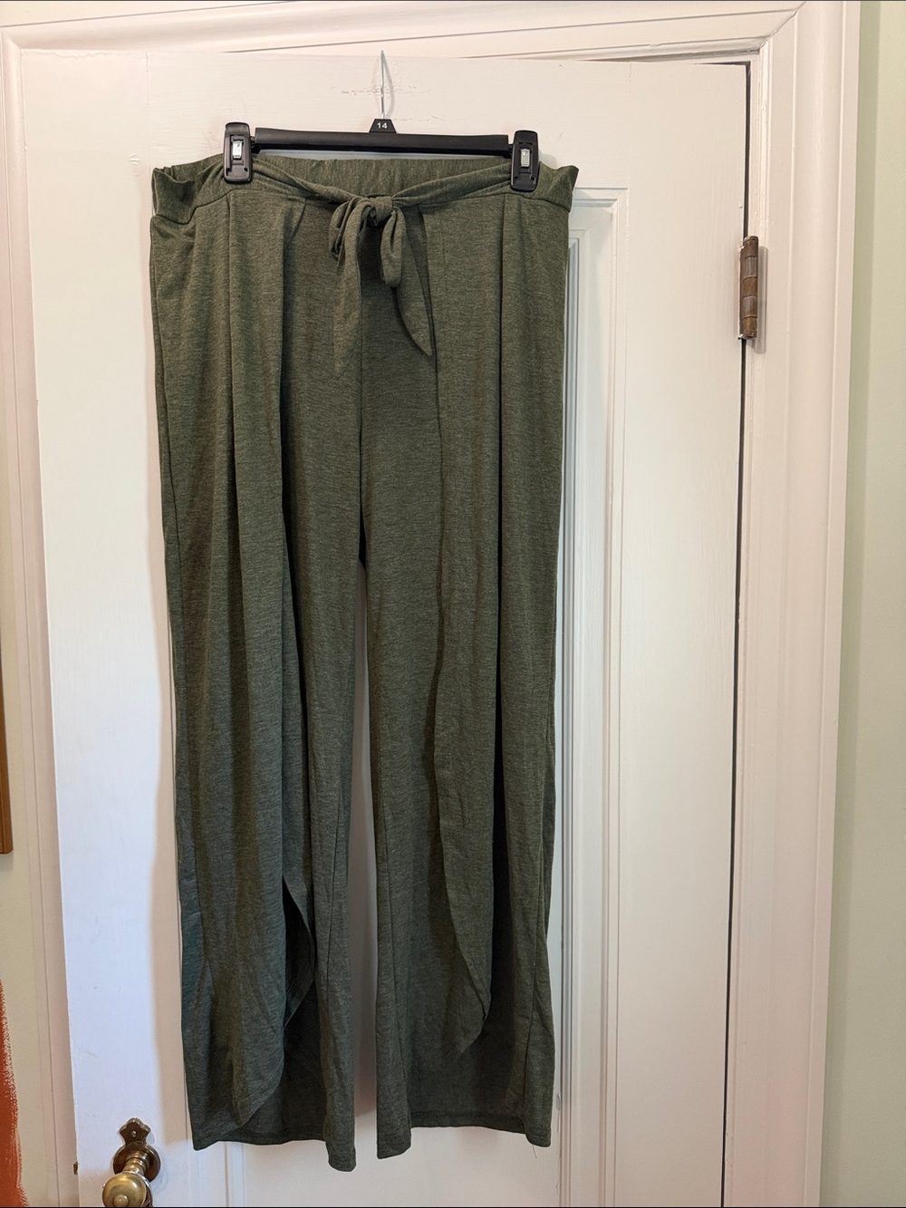 Women's Olive Green Tie-Waist Wide-Leg Pants